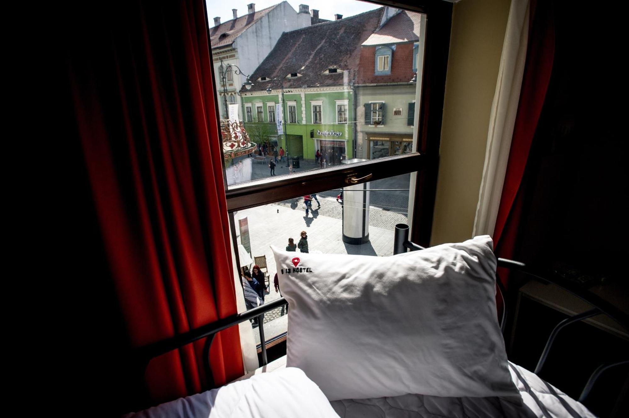 B13 Hostel Sibiu Ngoại thất bức ảnh