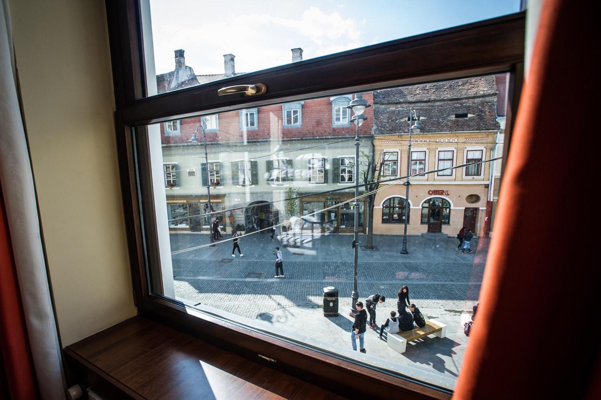 B13 Hostel Sibiu Ngoại thất bức ảnh